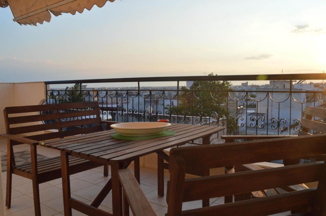 marina's apartment Tesalonika Bagian luar foto
