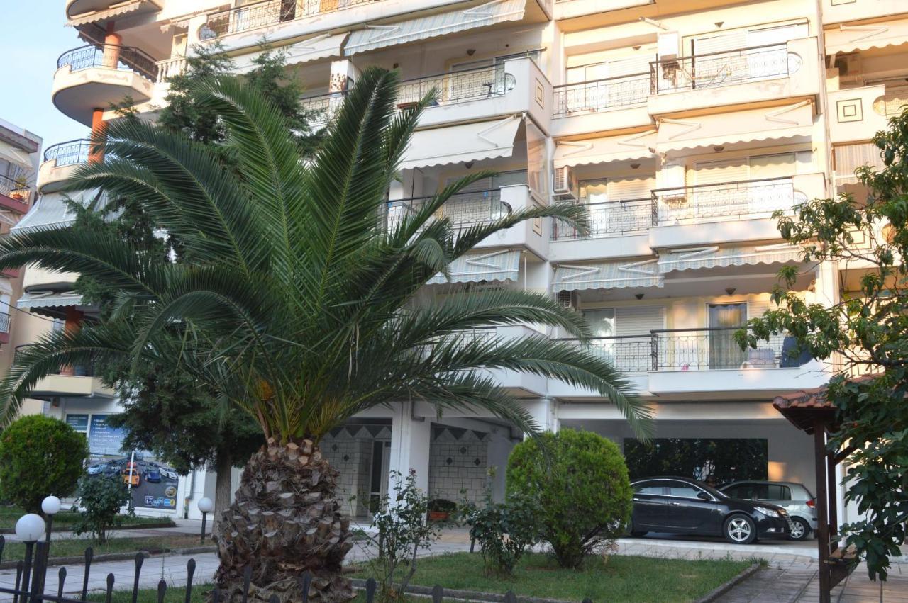 marina's apartment Tesalonika Bagian luar foto